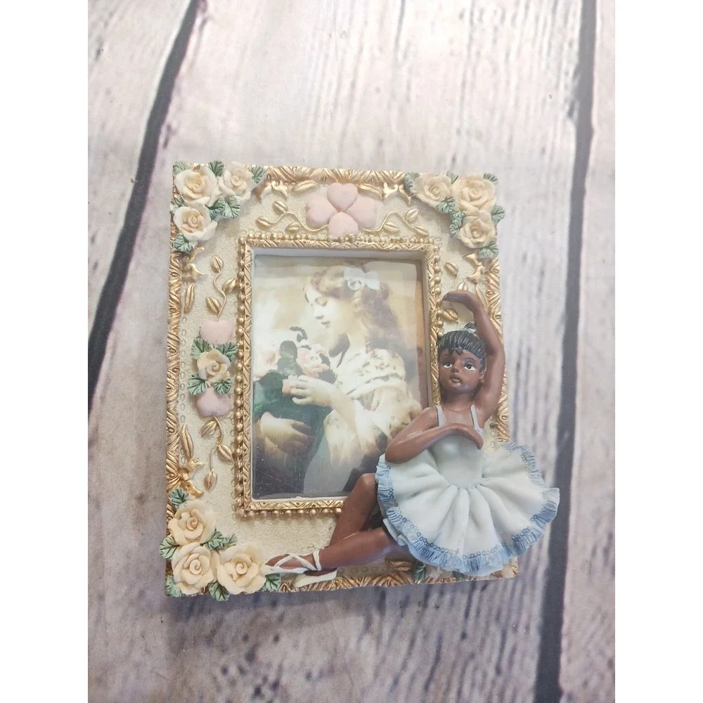 VTG Little Ballerina Picture Frame Dancer 3D Floral Resin 3.25x2.25 Ballet Decor